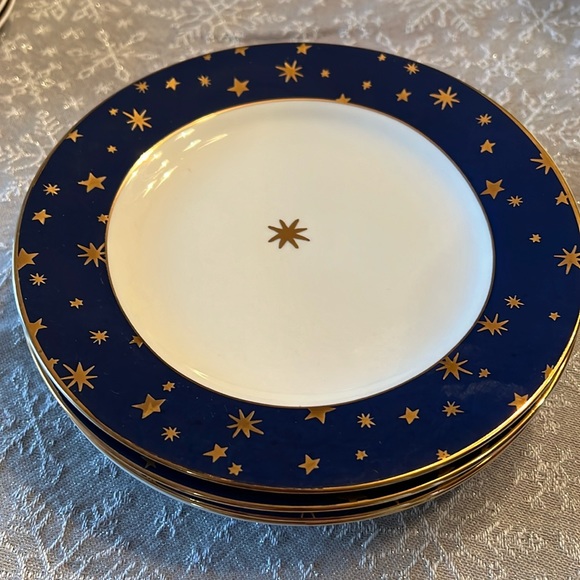 Sakura Galaxy fine porcelain 4 plates - Picture 1 of 3